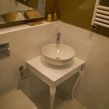 Przytulny Apartament W Centrum * Vratislav